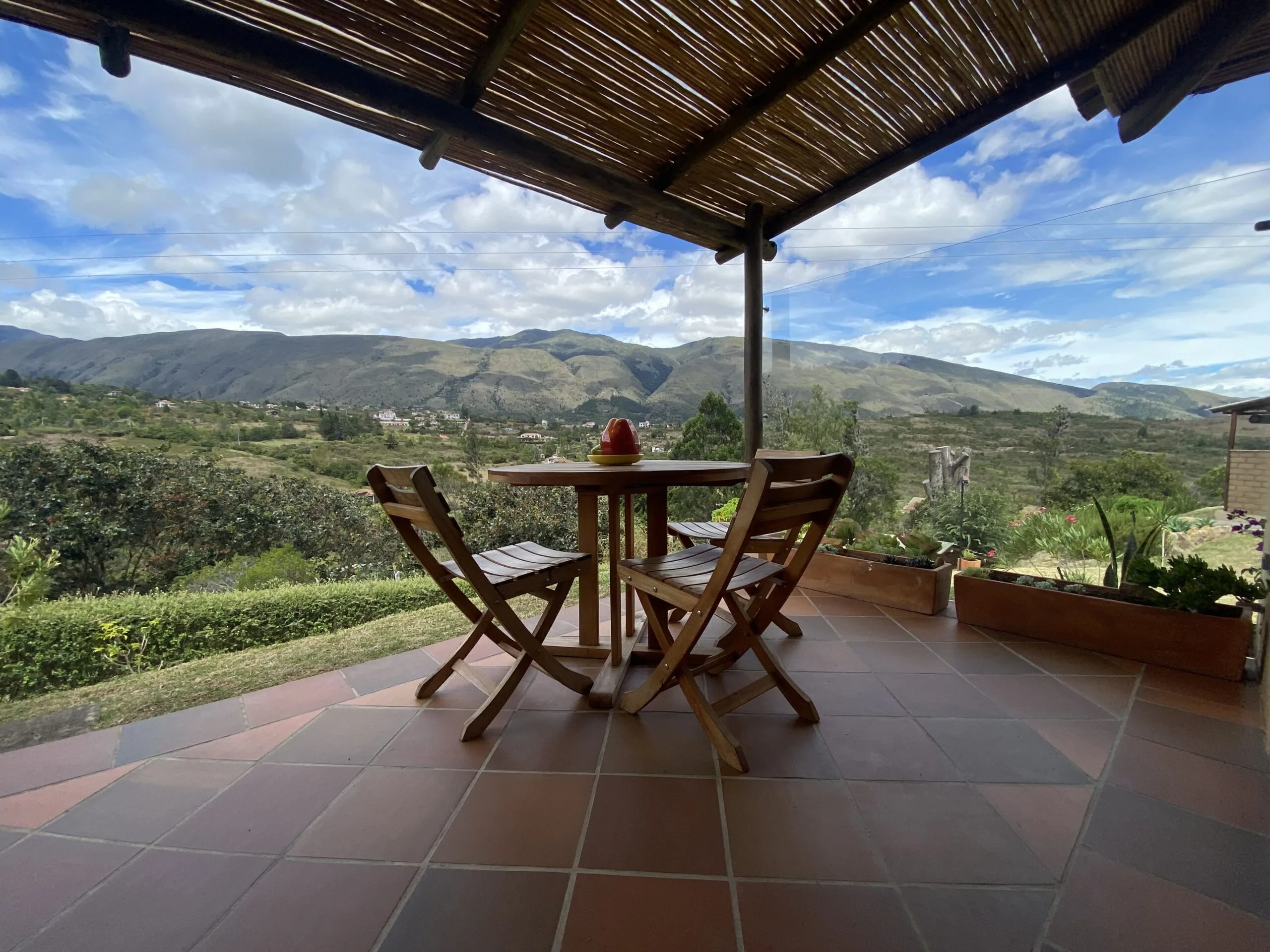 Vista de las montañas desde la hacienda Meraki