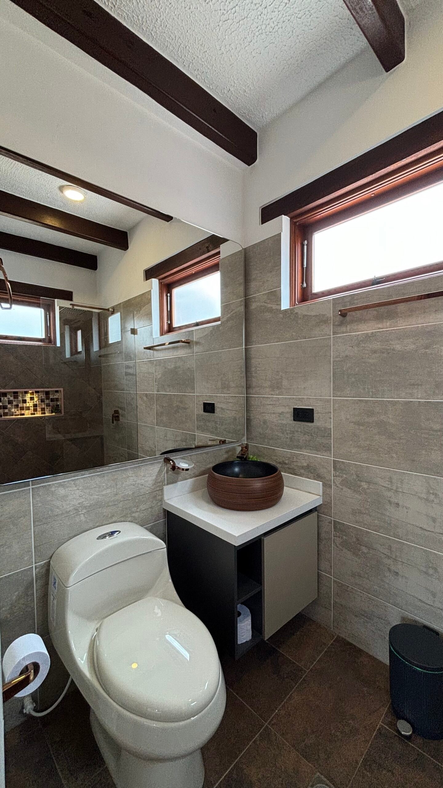 Baño habitación 1