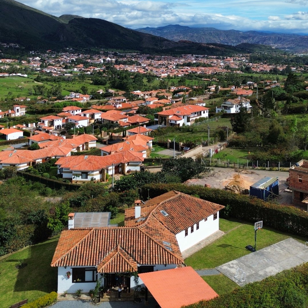 Escalera - Casa Villa del Carmen - Casas en Villa de Leyva - Casa en Venta