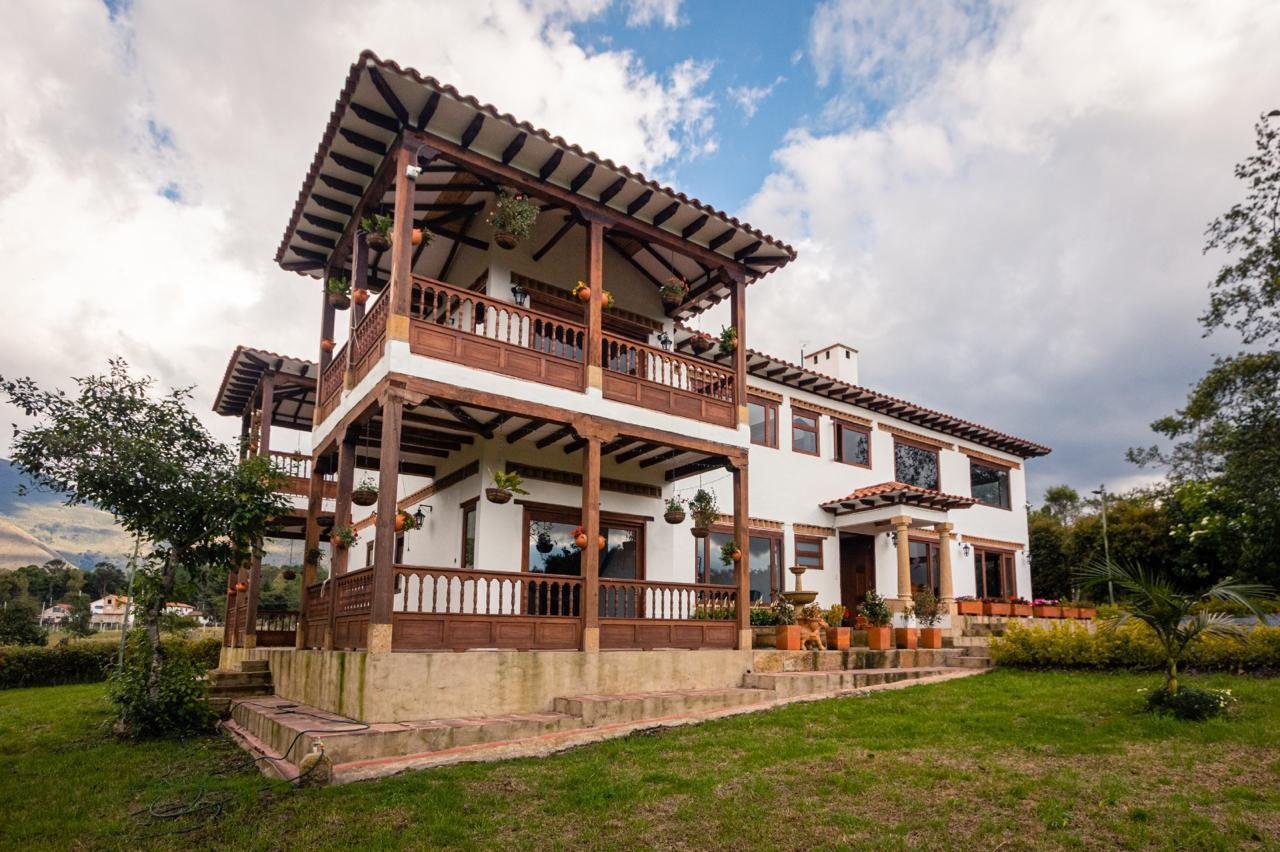 Escaleras - Casas en Villa de Leyva