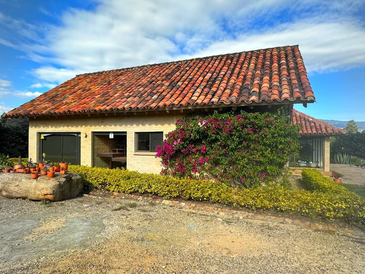 Casa en arriendo - Vereda infiernito - Villa de Leyva - Casas en Villa de Leyva - casa rosada